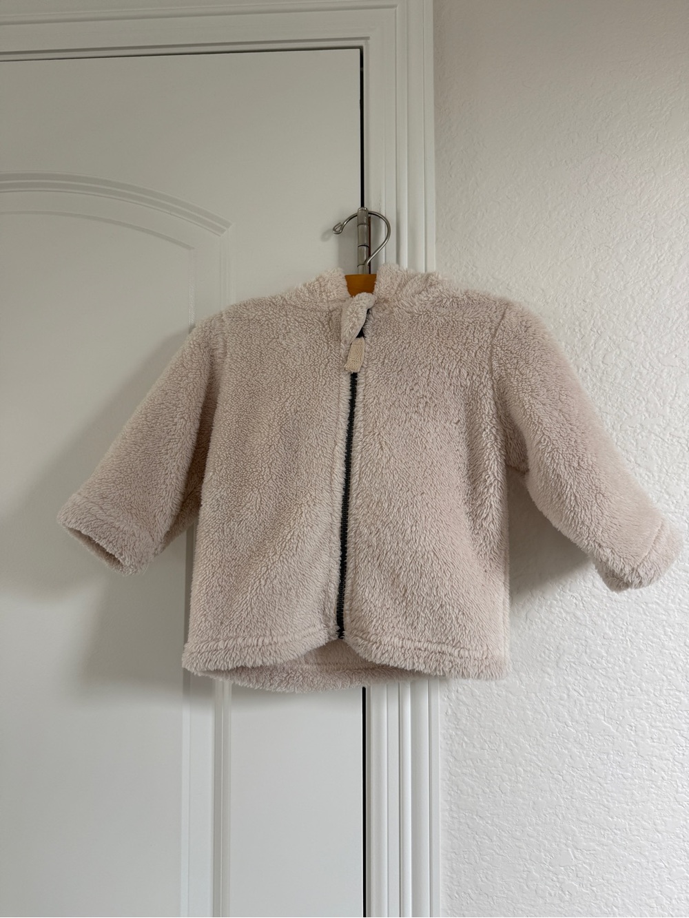 Hanna Andersson Hooded Bear Jacket in Light Beige - Soft Sherpa Coat